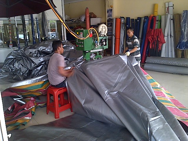 Terpal Sakura Proses Pengerjaan Terpal Terpal Dan Bahan Tendasolution