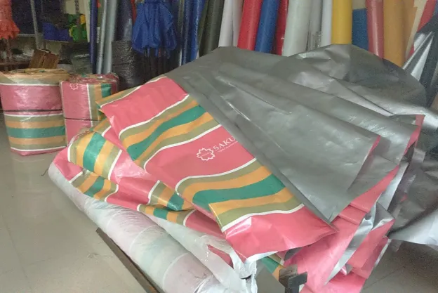 TERPAL PLASTIK SAKURA MOTIF SALUR  Terpal-terpal dan 