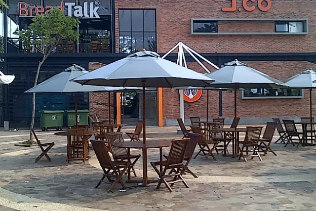 TENDA PAYUNG JATI CAFE BREAD TALK N JCO - TP 09 img_20150802_01889