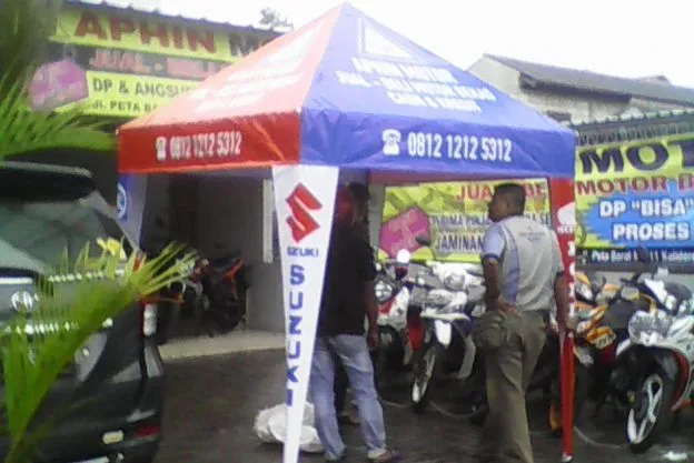 TENDA CAFE PIRAMIDE 2X2 DESIGN PRINTING DEALER SUZUKI tp04